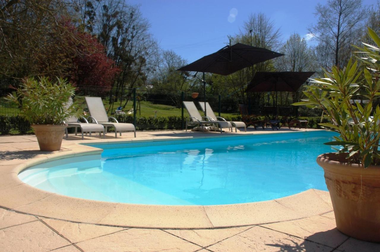 Le Logis Du Pressoir Self Catering Gites In Beautiful 18Th Century Estate In The Heart Of The Loire Valley With Heated Pool And Extensive Grounds. Les Bois-d'Anjou Ngoại thất bức ảnh